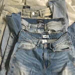 Fashion Nova Light Wash Denim Jeans - 3 pairs size 30